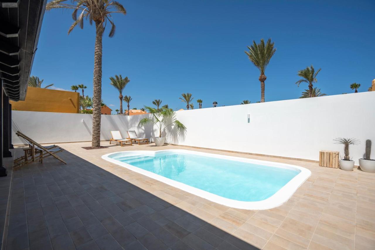 Villa Tropico - Design House With Pool In 科拉雷侯 外观 照片