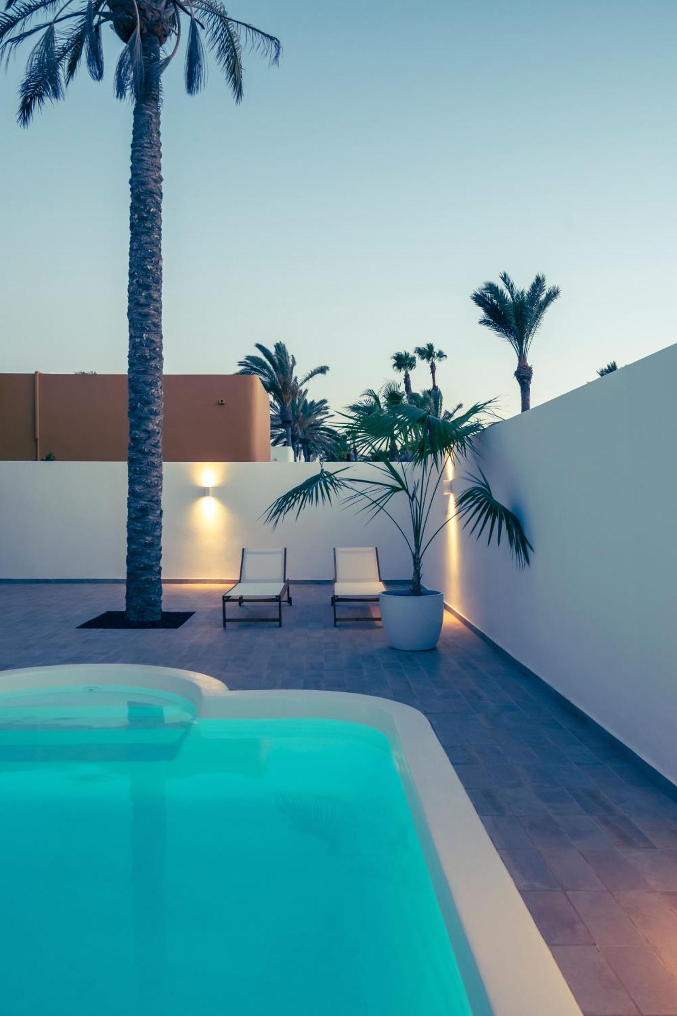 Villa Tropico - Design House With Pool In 科拉雷侯 外观 照片