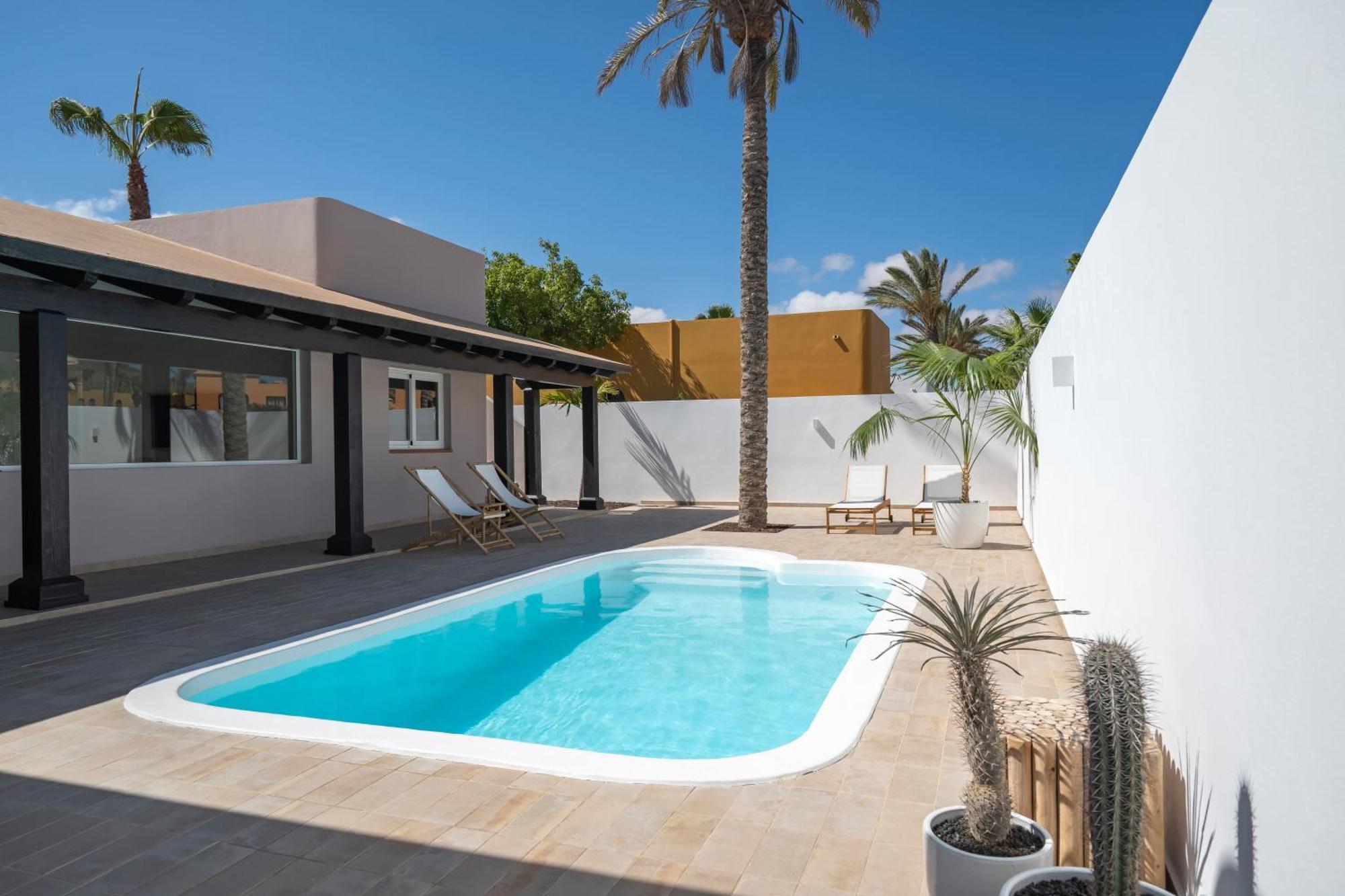 Villa Tropico - Design House With Pool In 科拉雷侯 外观 照片